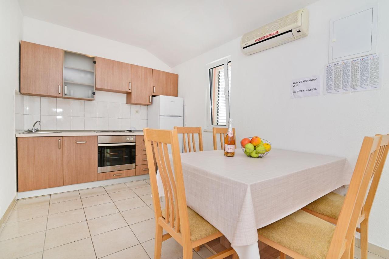 Apartments Martina Водице Екстер'єр фото