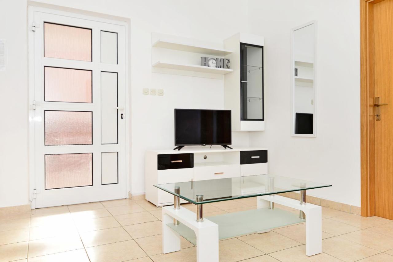 Apartments Martina Водице Екстер'єр фото